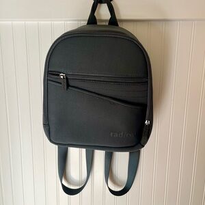 RAD REV NEW MINI BACKPACK BLACK